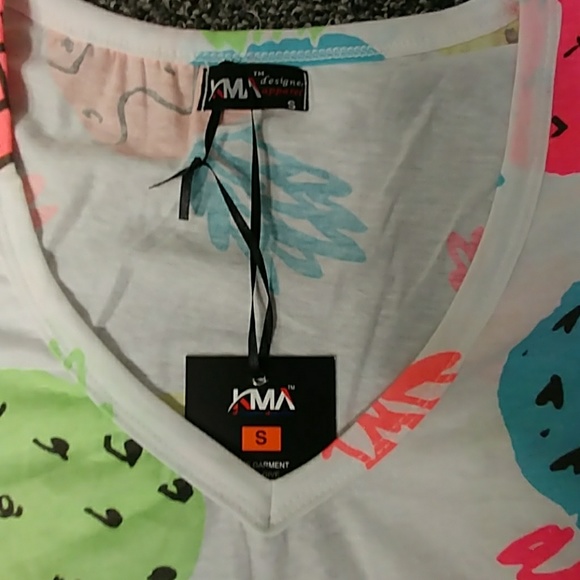 KMA Pineapple T-shirt 👕 - Picture 4 of 6